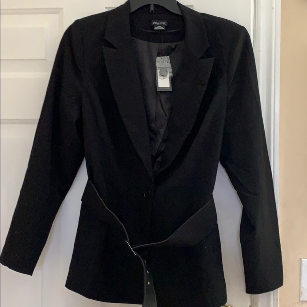 City chic blazer